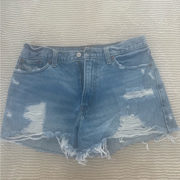 Abercrombie & Fitch Women’s Distressed Blue Denim Shorts - Picture 1 of 3